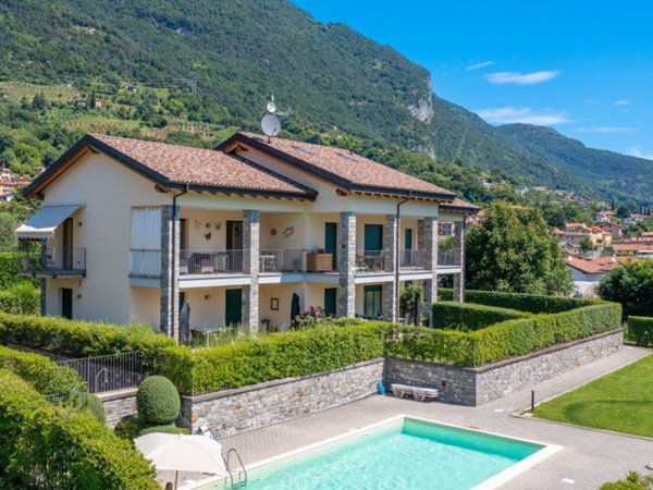 appartamento in vendita a Tremezzina in zona Lenno