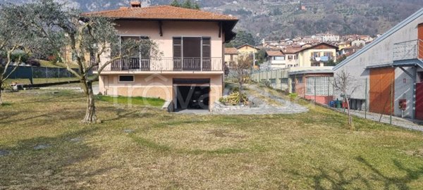 casa indipendente in vendita a Tremezzina in zona Lenno