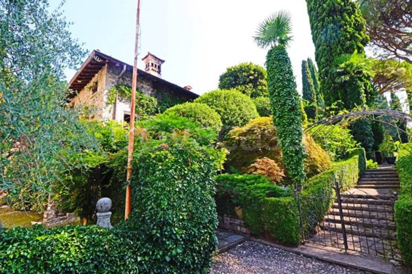 casa indipendente in vendita a Tremezzina in zona Tremezzo