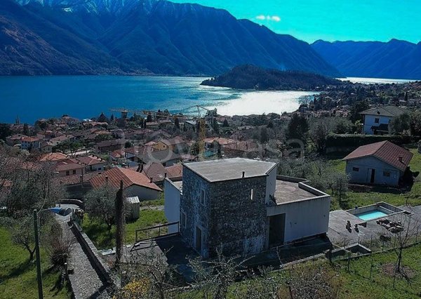 casa indipendente in vendita a Tremezzina in zona Tremezzo