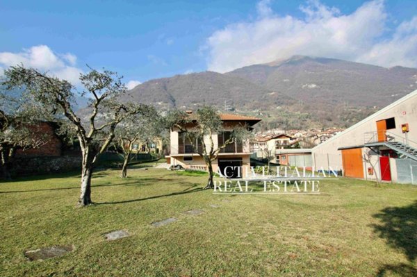 casa indipendente in vendita a Tremezzina in zona Lenno