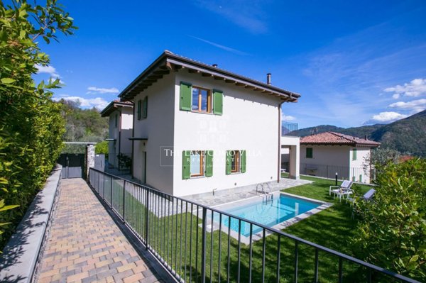 casa indipendente in vendita a Tremezzina in zona Tremezzo