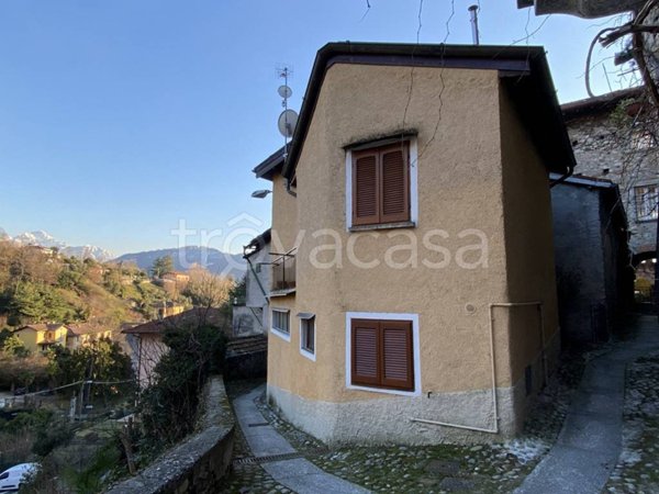 casa indipendente in vendita a Tremezzina in zona Tremezzo