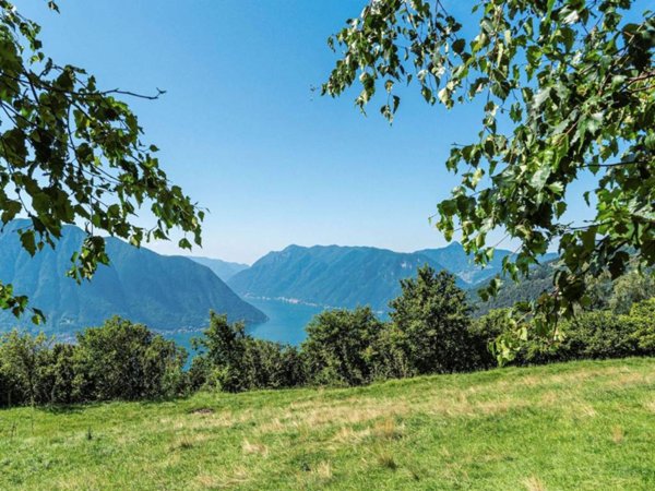 casa indipendente in vendita a Tremezzina in zona Lenno