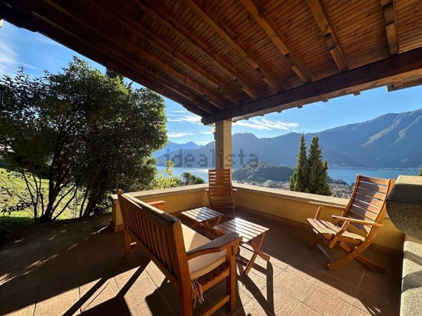 casa indipendente in vendita a Tremezzina in zona Lenno