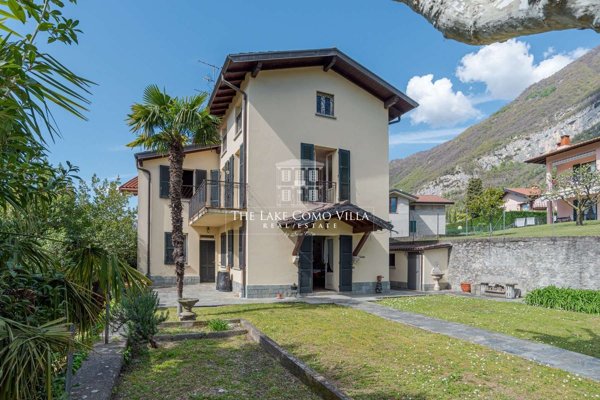 casa indipendente in vendita a Tremezzina in zona Tremezzo