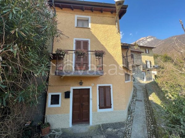 casa indipendente in vendita a Tremezzina in zona Tremezzo