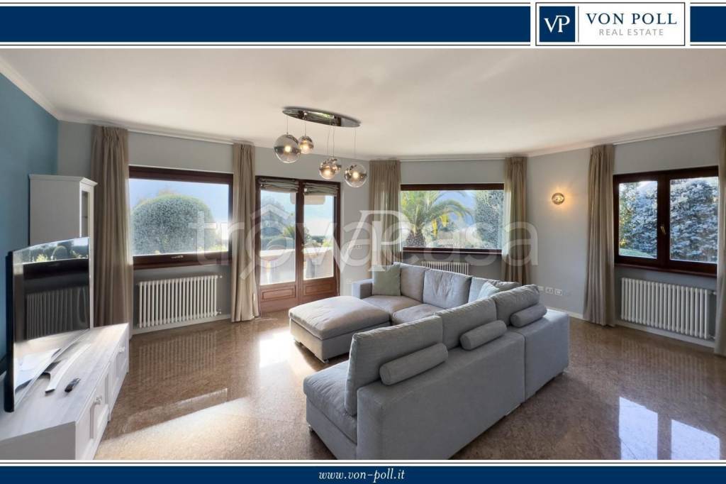 casa indipendente in vendita a Tremezzina