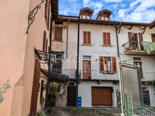 casa indipendente in vendita a Tremezzina in zona Casanova