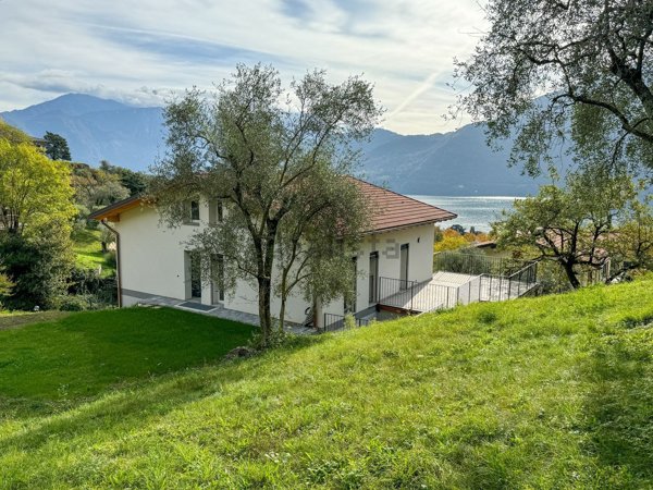 appartamento in vendita a Tremezzina