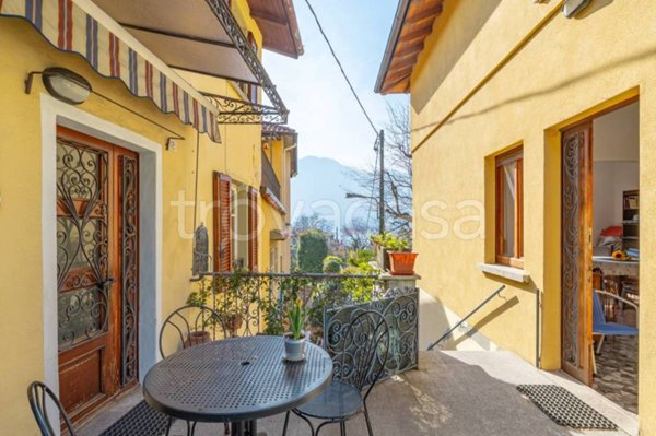casa indipendente in vendita a Tremezzina in zona Tremezzo