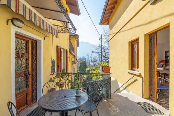 casa indipendente in vendita a Tremezzina in zona Tremezzo