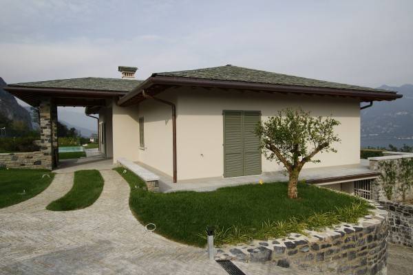 casa indipendente in vendita a Tremezzina in zona Tremezzo
