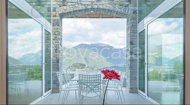 casa indipendente in vendita a Tremezzina in zona Tremezzo