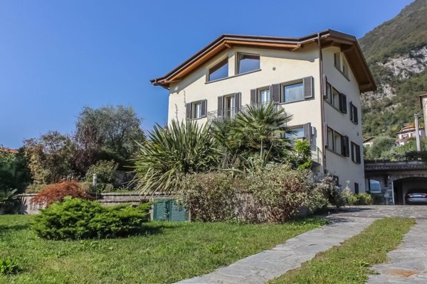 casa indipendente in vendita a Tremezzina