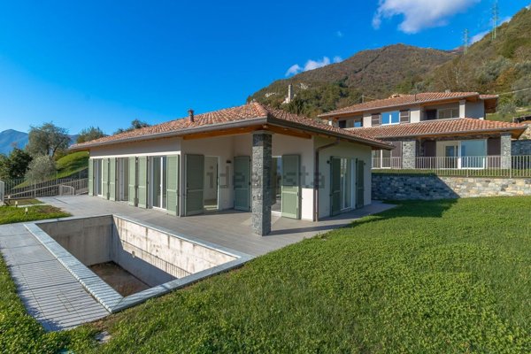 casa indipendente in vendita a Tremezzina in zona Lenno