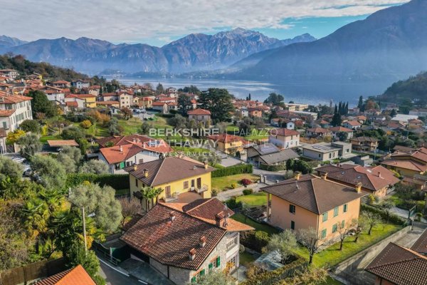 casa indipendente in vendita a Tremezzina in zona Lenno