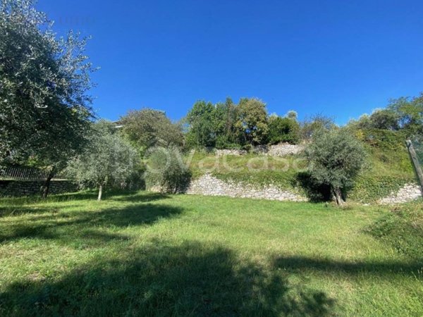 casa indipendente in vendita a Tremezzina