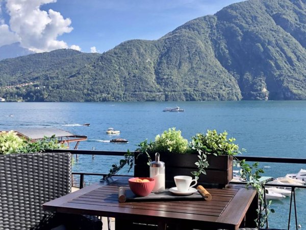 appartamento in vendita a Tremezzina in zona Lenno