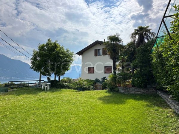 appartamento in vendita a Tremezzina in zona Lenno
