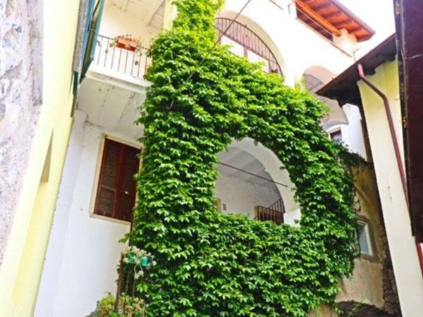 casa indipendente in vendita a Tremezzina in zona Tremezzo
