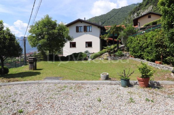 appartamento in vendita a Tremezzina in zona Lenno