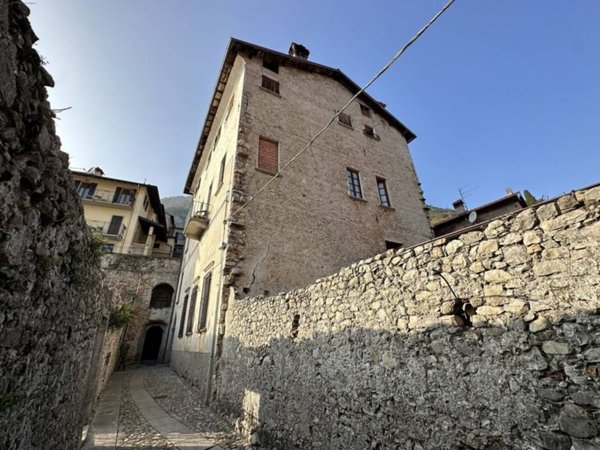 appartamento in vendita a Tremezzina in zona Mezzegra