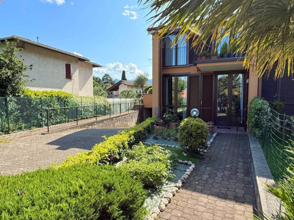 appartamento in vendita a Tremezzina in zona Lenno