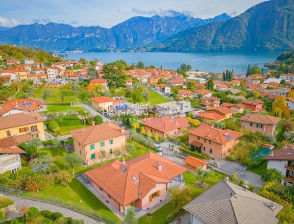 casa indipendente in vendita a Tremezzina