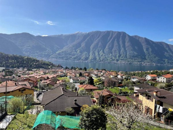 appartamento in vendita a Tremezzina in zona Ossuccio