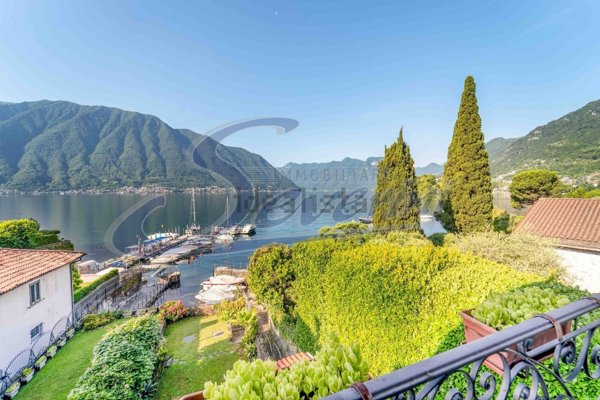 casa indipendente in vendita a Tremezzina in zona Isola Comacina