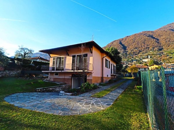 casa indipendente in vendita a Tremezzina in zona Lenno