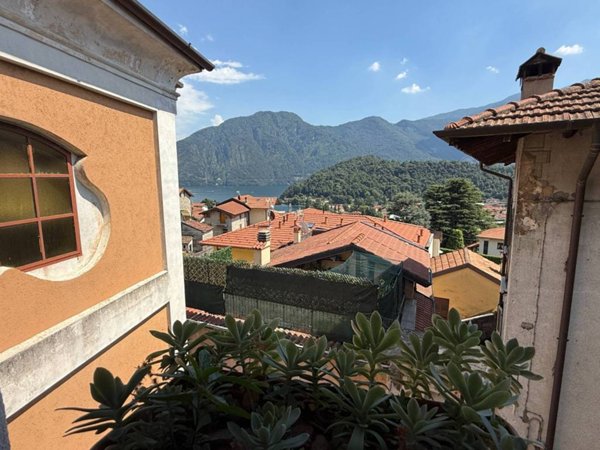 casa indipendente in vendita a Tremezzina in zona Lenno