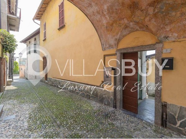 casa indipendente in vendita a Tremezzina in zona Lenno