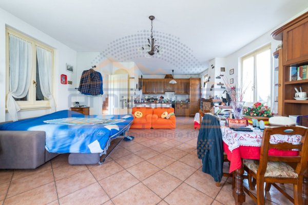casa indipendente in vendita a Tremezzina in zona Tremezzo