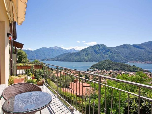 appartamento in vendita a Tremezzina in zona Lenno
