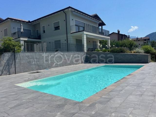 appartamento in vendita a Tremezzina in zona Isola Comacina