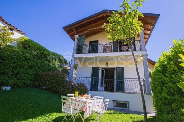 casa indipendente in vendita a Tremezzina in zona Mezzegra