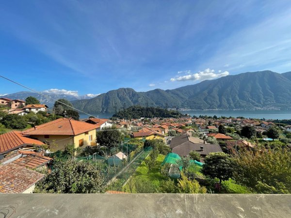 casa indipendente in vendita a Tremezzina in zona Lenno