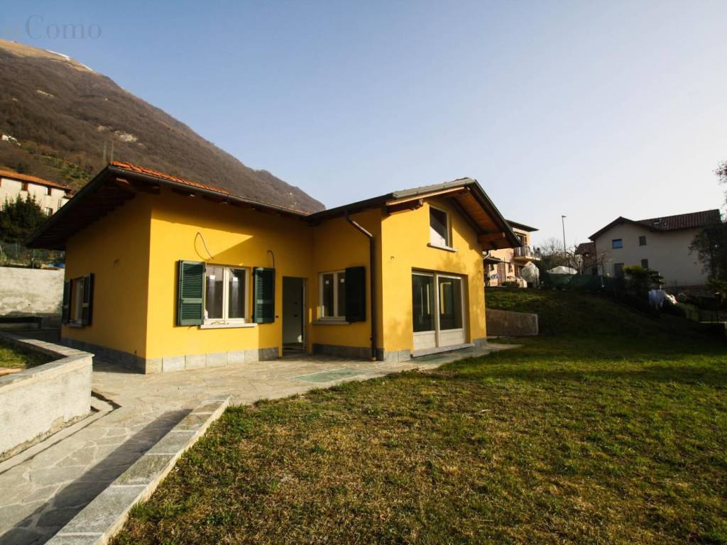 casa indipendente in vendita a Tremezzina in zona Lenno