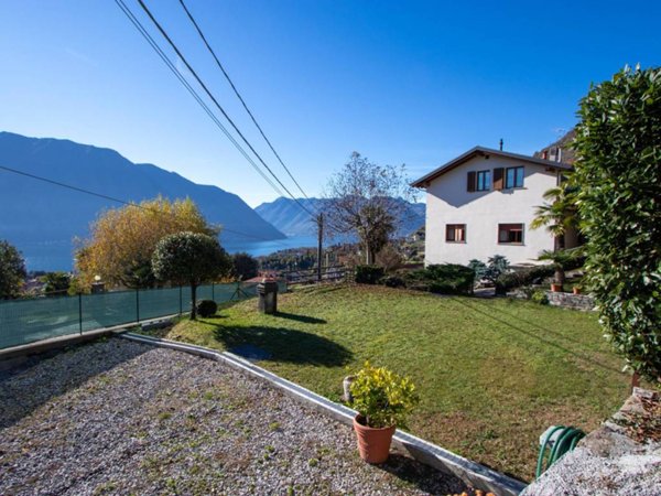 appartamento in vendita a Tremezzina in zona Lenno