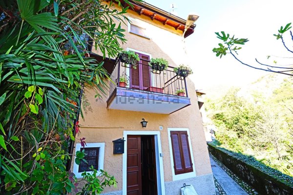 casa indipendente in vendita a Tremezzina in zona Tremezzo