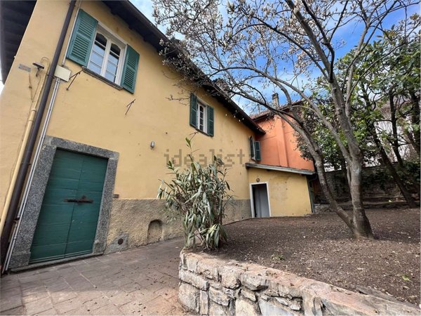 casa indipendente in vendita a Tremezzina in zona Lenno