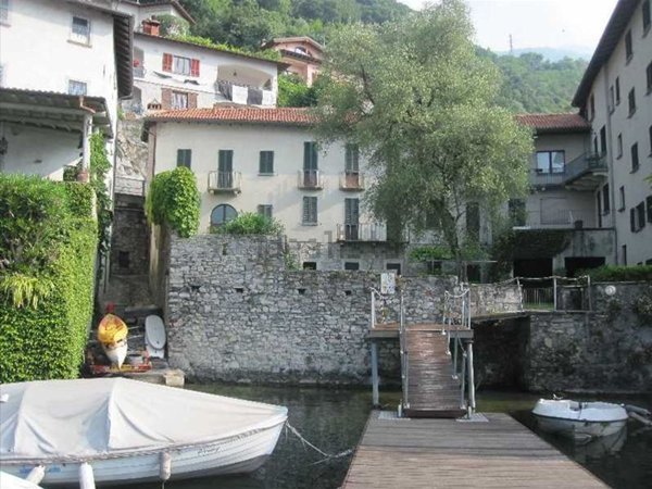 appartamento in vendita a Tremezzina in zona Isola Comacina