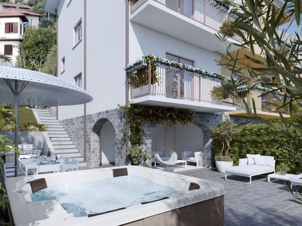 casa indipendente in vendita a Tremezzina in zona Mezzegra