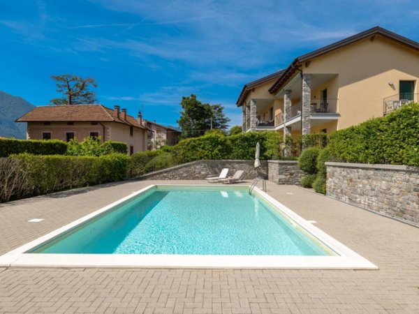 appartamento in vendita a Tremezzina in zona Lenno