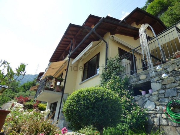 appartamento in vendita a Tremezzina in zona Lenno