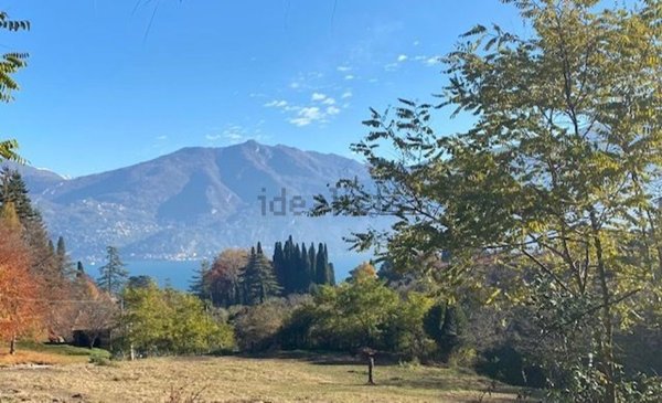 casa indipendente in vendita a Tremezzina in zona Lavedo