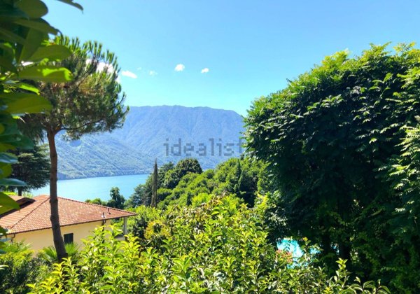 casa indipendente in vendita a Tremezzina