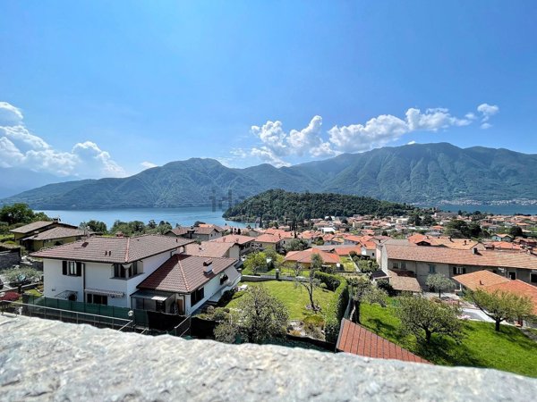 casa indipendente in vendita a Tremezzina in zona Lenno